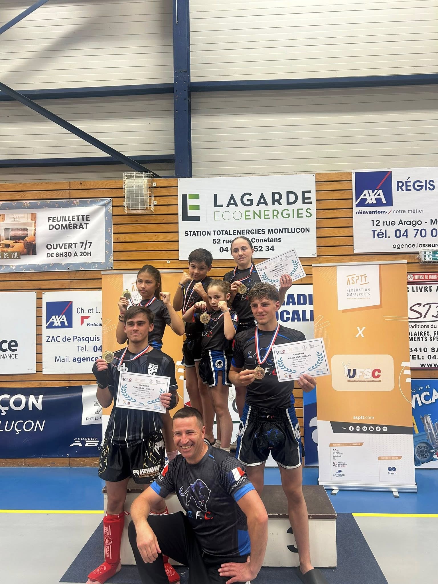 Podium et médaillés du championnat à Montluçon
